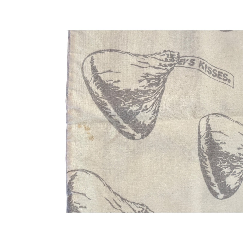 Vintage Hershey's Kisses Pillowcases Set of 2 Chocolate Candy Novelty AS IS - Picture 9 of 10